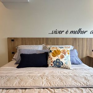 Apartamento com 52m², 1 dormitório, 1 suíte, 1 vaga no Punta Del Sole em Torres para Comprar