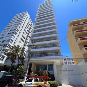 Cobertura com 592m², 4 dormitórios, 4 suítes, 4 vagas no Infinity Ocean em Torres para Comprar