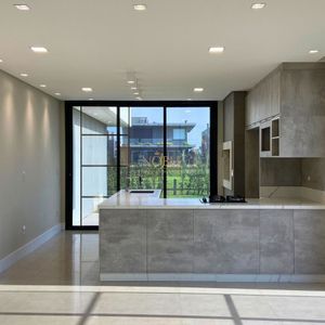 Casa de Condomínio com 190m², 3 dormitórios, 3 suítes, 2 vagas no Reserva das Águas em Torres para Comprar