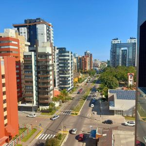 Apartamento com 108m², 3 dormitórios, 3 suítes, 1 vaga no Urban em Torres para Comprar