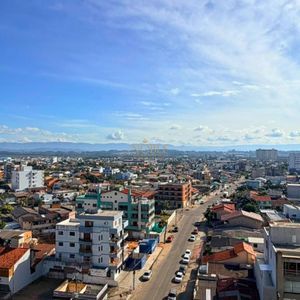 Apartamento com 65m², 2 dormitórios, 1 suíte, 1 vaga no Del Porto em Torres para Comprar