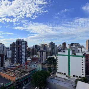 Apartamento com 89m², 2 dormitórios, 2 suítes, 1 vaga no Itália em Torres para Comprar