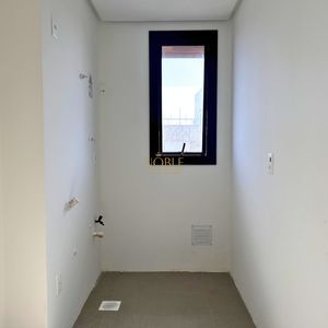 Apartamento com 77m², 2 dormitórios, 1 suíte, 1 vaga no Origem em Torres para Comprar