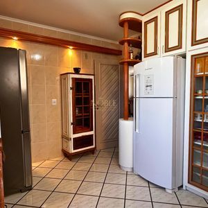 Apartamento com 150m², 3 dormitórios, 1 suíte, 1 vaga no Torre de La Cité em Torres para Comprar