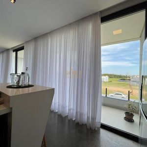 Casa de Condomínio com 335m², 3 dormitórios, 3 suítes, 2 vagas no Reserva das Águas em Torres para Comprar