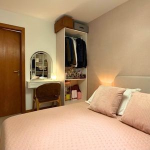 Apartamento com 173m², 2 dormitórios, 1 suíte, 2 vagas no Punta Cana em Torres para Comprar