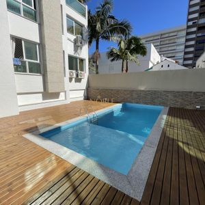 Apartamento com 62m², 2 dormitórios, 1 vaga no Lumiere em Torres para Comprar