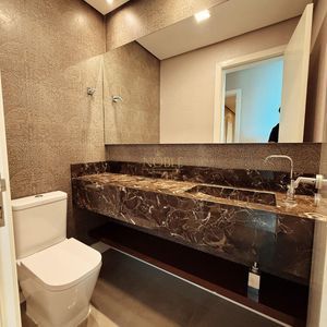 Casa com 284m², 3 dormitórios, 1 suíte, 2 vagas no Reserva das Águas em Torres para Comprar