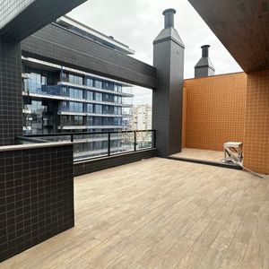 Duplex com 228m², 3 dormitórios, 3 suítes, 1 vaga no Giardino em Torres para Comprar