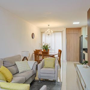 Geminado com 86m², 2 dormitórios, 2 suítes, 1 vaga no bairro Morada das Palmeiras em Torres para Comprar
