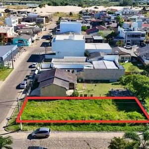 Terreno no bairro Centro em Passo de Torres para Comprar