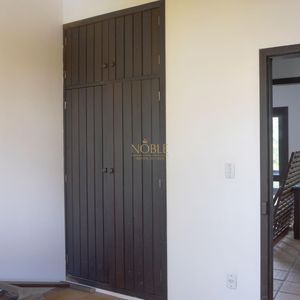 Casa com 260m², 5 dormitórios, 1 suíte, 2 vagas no bairro Praia Grande em Torres para Comprar