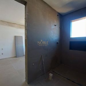 Apartamento com 130m², 4 dormitórios, 1 suíte, 2 vagas no Mirage em Torres para Comprar