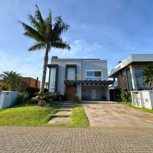 Casa de Condomínio com 187m², 3 dormitórios, 1 suíte, 4 vagas no Reserva das Águas em Torres para Comprar