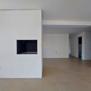 Apartamento com 97m², 2 dormitórios, 2 suítes, 1 vaga no Rosa dos Ventos em Torres para Comprar