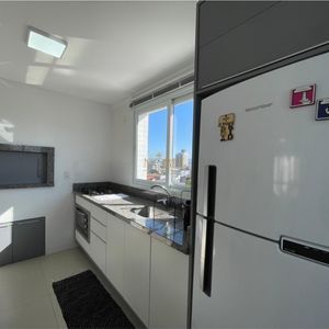 Apartamento com 70m², 2 dormitórios, 1 suíte, 1 vaga no Monet em Torres para Comprar
