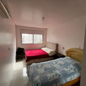 Apartamento com 77m², 2 dormitórios, 1 suíte, 1 vaga no Piazza em Torres para Comprar