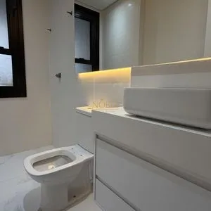 Apartamento com 110m², 3 dormitórios, 1 suíte, 2 vagas no LONDON em Torres para Comprar