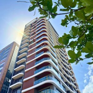 Apartamento com 91m², 2 dormitórios, 2 suítes, 2 vagas no Toronto em Torres para Comprar