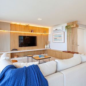 Apartamento com 220m², 4 dormitórios, 4 suítes, 2 vagas no Vitra em Torres para Comprar