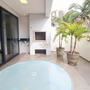 Apartamento com 128m², 3 dormitórios, 1 suíte, 2 vagas no Casa Carmel em Torres para Comprar