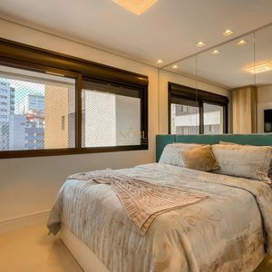 Apartamento com 103m², 3 dormitórios, 3 suítes, 2 vagas no Absoluto em Torres para Comprar