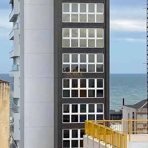 Apartamento com 135m², 3 dormitórios, 2 vagas no Plaza Mayor em Torres para Comprar