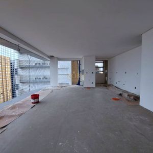Apartamento com 83m², 2 dormitórios, 1 suíte, 2 vagas no Mirage em Torres para Comprar