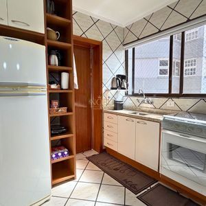 Apartamento com 125m², 3 dormitórios, 1 suíte, 1 vaga no Edifício Praia Grande em Torres para Comprar