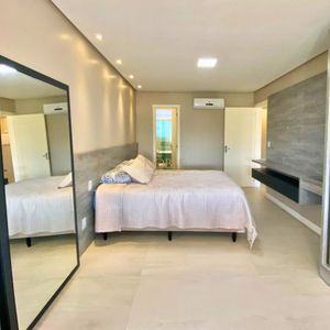 Apartamento com 156m², 3 dormitórios, 1 suíte, 1 vaga no bairro Stan em Torres para Comprar