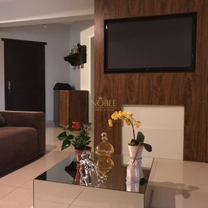 Apartamento com 200m², 3 dormitórios, 1 suíte, 2 vagas no Marina Del Rey em Torres para Comprar