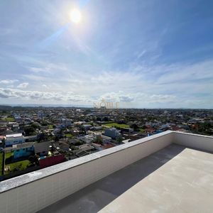 Cobertura com 149m², 3 dormitórios, 3 suítes, 2 vagas no Topazio em Torres para Comprar