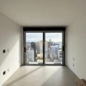 Apartamento com 385m², 4 dormitórios, 4 suítes, 2 vagas no Vanguard em Torres para Comprar