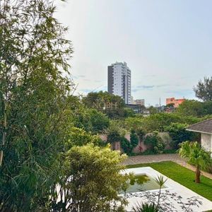 Geminado com 106m², 3 dormitórios, 1 suíte, 1 vaga no bairro Praia da Cal em Torres para Comprar