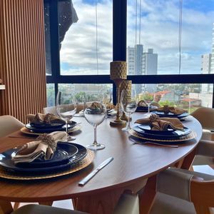 Apartamento com 114m², 3 dormitórios, 1 suíte, 2 vagas no Sun Haus em Torres para Comprar