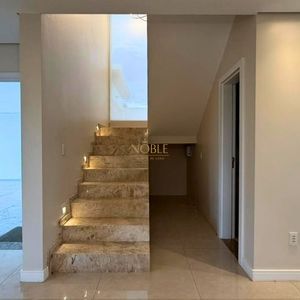 Casa com 180m², 3 dormitórios, 1 suíte, 4 vagas no bairro Novo Passo em Passo de Torres para Comprar