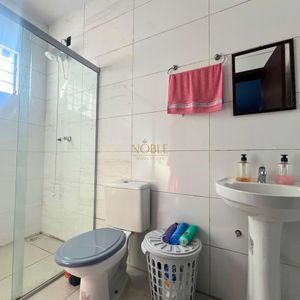 Casa, 3 dormitórios, 1 suíte, 2 vagas no bairro Igra Sul em Torres para Comprar