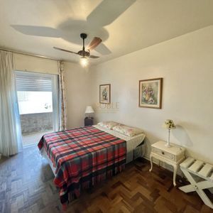 Apartamento com 150m², 3 dormitórios, 1 vaga no Edifício José Picoral em Torres para Comprar