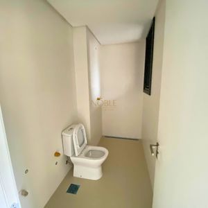 Apartamento com 140m², 3 dormitórios, 3 suítes, 2 vagas no Voga em Torres para Comprar