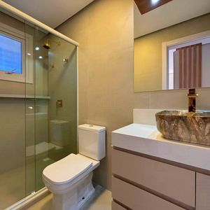 Apartamento com 91m², 2 dormitórios, 2 suítes, 2 vagas no Toronto em Torres para Comprar