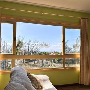 Apartamento com 122m², 3 dormitórios, 2 suítes, 3 vagas no Costa do Sol em Torres para Comprar