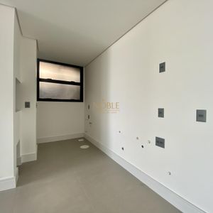 Apartamento com 73m², 2 dormitórios, 1 suíte, 1 vaga no Magma em Torres para Comprar