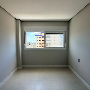 Apartamento com 70m², 2 dormitórios, 1 suíte, 1 vaga no Toronto em Torres para Comprar