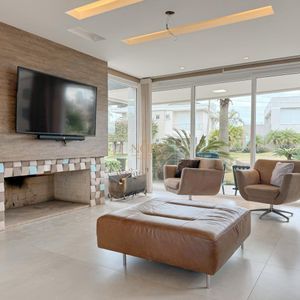 Casa de Condomínio, 4 dormitórios, 4 suítes, 2 vagas no Ocean Side em Torres para Comprar