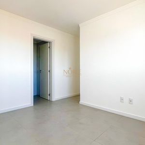 Apartamento com 84m², 2 dormitórios, 1 suíte, 2 vagas no Ilha de Creta em Torres para Comprar