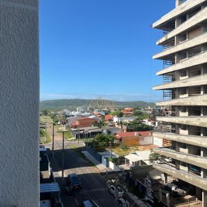 Loft com 43m², 1 dormitório, 1 vaga no Loft Las Piedras em Torres para Comprar