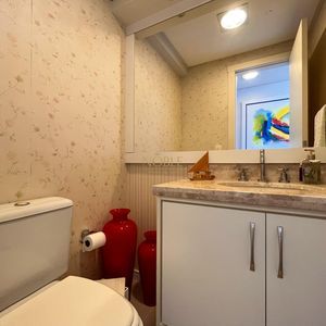 Apartamento com 131m², 3 dormitórios, 3 suítes, 2 vagas no Cortemaggiore em Torres para Comprar