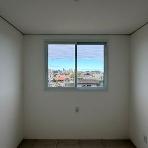 Apartamento com 68m², 3 dormitórios, 1 suíte, 1 vaga no Residencial Jardim Europa em Torres para Comprar
