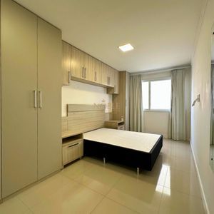 Apartamento com 73m², 2 dormitórios, 1 suíte, 1 vaga no Torre de Athena em Torres para Comprar