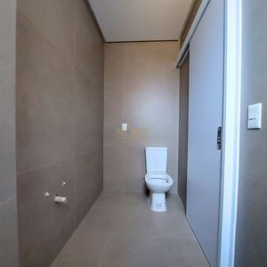 Apartamento com 97m², 2 dormitórios, 2 suítes, 1 vaga no Rosa dos Ventos em Torres para Comprar